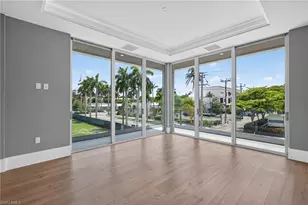 1165 8th St S, Naples, FL 34102 - Photo 32