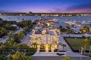1165 8th St S, Naples, FL 34102 - Photo 50