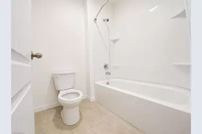 2736 Dumont Ln, Tavares, FL 32778 - Photo 24
