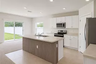 2736 Dumont Ln, Tavares, FL 32778 - Photo 4