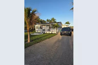 313 Copeland Ave N, Everglades City, FL 34139 - Photo 4