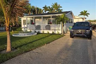 313 Copeland Ave N, Everglades City, FL 34139 - Photo 4