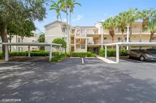 2885 Citrus Lake Dr, Naples, FL 34109 - Photo 4