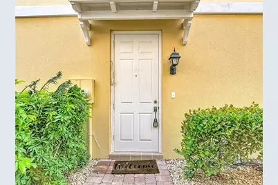 14700 Escalante Way, Bonita Springs, FL 34135 - Photo 4