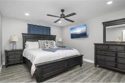 828 SW 51st Ter, Cape Coral, FL 33914 - Photo 22