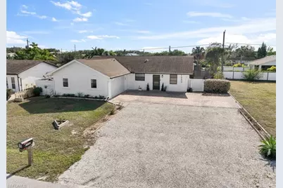 1332 Granada Blvd, Naples, FL 34103 - Photo 28