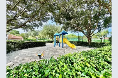 1230 Reserve Way #304, Naples, FL 34105 - Photo 26