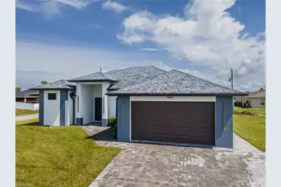 1817 Kismet Pkwy W, Cape Coral, FL 33993 - Photo 2