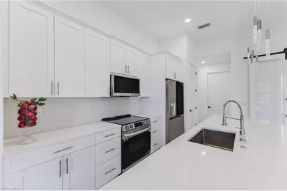 1817 Kismet Pkwy W, Cape Coral, FL 33993 - Photo 10