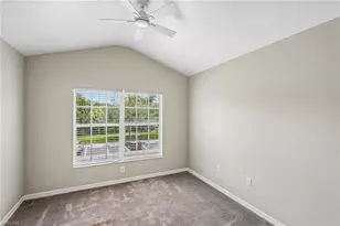 1104 Oxford Ln, Naples, FL 34105 - Photo 22