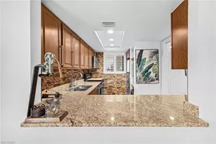 848 W Elkcam Cir, Marco Island, FL 34145 - Photo 8