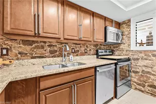 848 W Elkcam Cir, Marco Island, FL 34145 - Photo 6