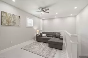 239 Indies Dr E, Naples, FL 34114 - Photo 10