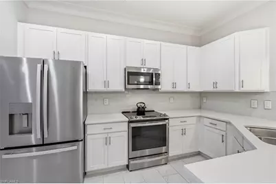238 Indies Dr E #201, Naples, FL 34114 - Photo 8