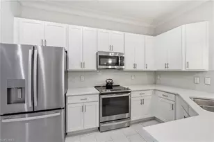 238 Indies Dr E, Naples, FL 34114 - Photo 8