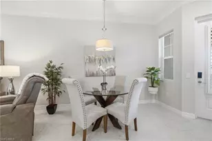238 Indies Dr E, Naples, FL 34114 - Photo 10