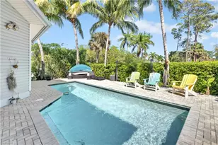3005 Coco Ave, Naples, FL 34112 - Photo 12