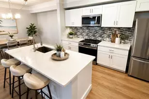 11530 Villa Grand, Fort Myers, FL 33913 - Photo 4