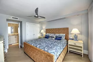 380 Seaview Ct, Marco Island, FL 34145 - Photo 18