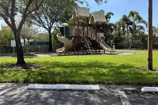 12965 Positano Cir, Naples, FL 34105 - Photo 20