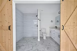 16970 Carolyn Ln, North Fort Myers, FL 33917 - Photo 20