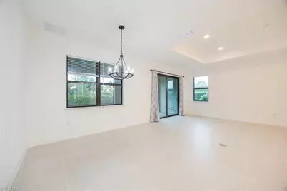 10335 Ventana Ln, Naples, FL 34120 - Photo 8