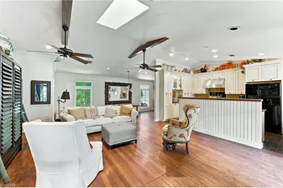 5247 Cherry Wood Dr, Naples, FL 34119 - Photo 14