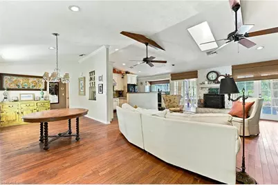 5247 Cherry Wood Dr, Naples, FL 34119 - Photo 10