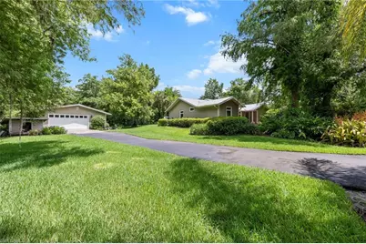 5247 Cherry Wood Dr, Naples, FL 34119 - Photo 2
