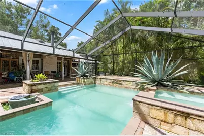 5247 Cherry Wood Dr, Naples, FL 34119 - Photo 6