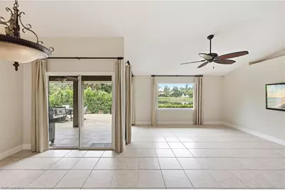 1073 N Alhambra Cir, Naples, FL 34103 - Photo 22
