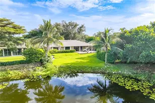 1073 N Alhambra Cir, Naples, FL 34103 - Photo 10