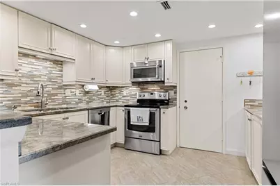 3399 Gulf Shore Blvd N #309, Naples, FL 34103 - Photo 4