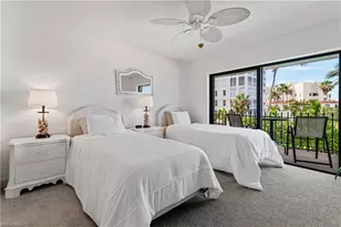 3399 Gulf Shore Blvd N, Naples, FL 34103 - Photo 10