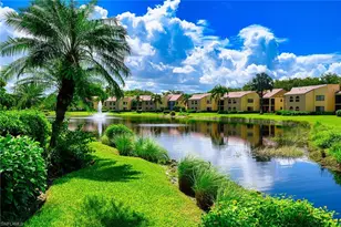 583 Beachwalk Cir, Naples, FL 34108 - Photo 10