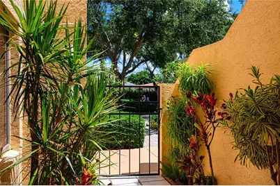 583 Beachwalk Cir #Q-101, Naples, FL 34108 - Photo 6