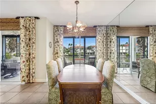 2216 Gulf Shore Blvd N, Naples, FL 34102 - Photo 6
