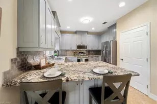 12341 Eagle Pointe Cir, Fort Myers, FL 33913 - Photo 12