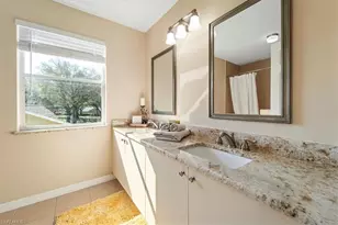12341 Eagle Pointe Cir, Fort Myers, FL 33913 - Photo 30