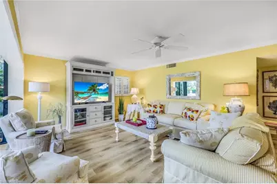 6515 Valen Way #H101, Naples, FL 34108 - Photo 2