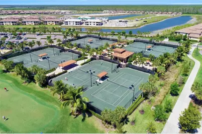 28691 Derry Ct, Bonita Springs, FL 34135 - Photo 26