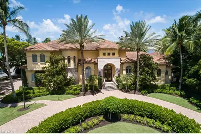 3280 Gordon Dr, Naples, FL 34102 - Photo 2