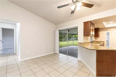 321 NE 10th St, Cape Coral, FL 33909 - Photo 8