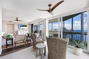 5501 Heron Point Dr, Naples, FL 34108 - Photo 10