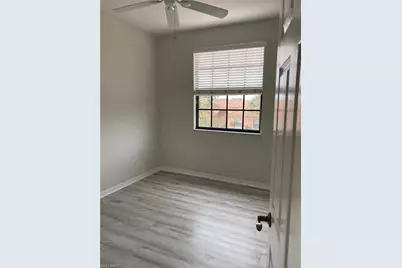 7541 Bristol Cir, Naples, FL 34120 - Photo 14