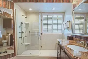 6830 San Marino Dr, Naples, FL 34108 - Photo 14
