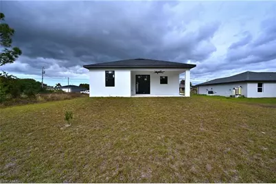 4107 13th St SW, Lehigh Acres, FL 33976 - Photo 8