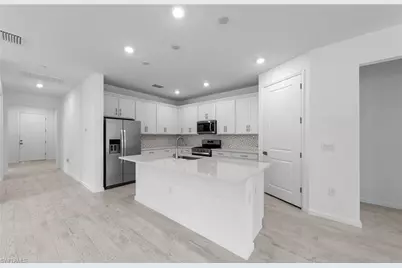 2049 Terreno Blvd, Naples, FL 34120 - Photo 10