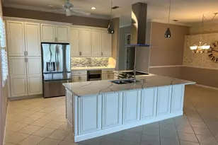 9269 Palm Island Cir, North Fort Myers, FL 33903 - Photo 8