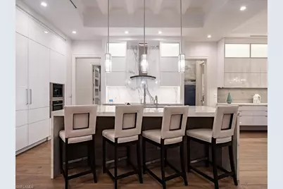 3801 Crayton Rd, Naples, FL 34103 - Photo 12